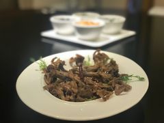 -渝半城经典川粤菜(重庆天地店)
