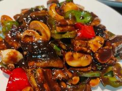 -吴越荣记苏州菜·松鼠桂鱼100%活鱼现做(斜塘老街店)