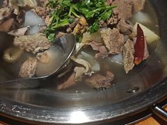 -大众跷脚牛肉馆·非遗传承单位(峨眉山店)