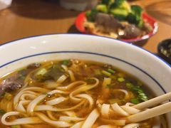 -矮子粉店1985·长沙米粉(湘春路店)