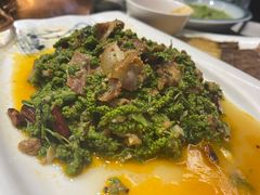 炒桑葚-蔼若春.传承三十年云南菜(金碧公园店)