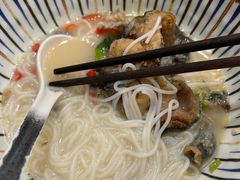 -鲜越鲜鱼粉(财富购物中心店)