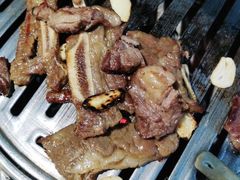 -青瓦炭韩潮烤肉(花园道店)