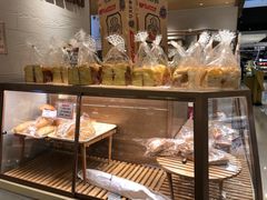 -山崎面包(静安久光店)