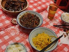 -荆九爷爆炒桥头三嫩(夫子庙店)