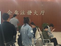 -奉贤区政务服务中心-地下停车场