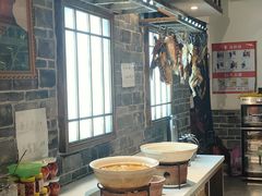 -钟掌勺忘不了地道湘菜(新天地假日广场店)