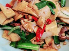 -关东小磨东北菜(上海长风大悦城店)