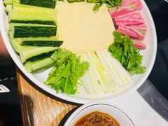 丰收蘸酱菜-玺炖·中国铁锅炖(虹桥天街店)