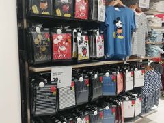 -优衣库(青岛伟东乐客城店)