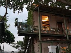 -喜洲吧·江畔老船厂·庭院餐厅(喜临院店)