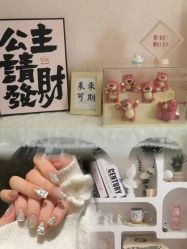 -LIZ STUDIO日式美甲美睫