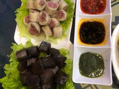 血肉肠双拼-牧人嘎查蒙餐(富强路店)