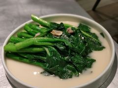 上汤菜心-姚姚酸菜鱼·金戈戈香港豉油鸡(喜荟城联名店)