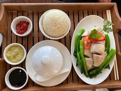 海南鸡饭-白天鹅宾馆·月兔吧