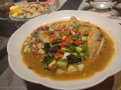 -头上红煨盐鸡·非遗院子餐厅