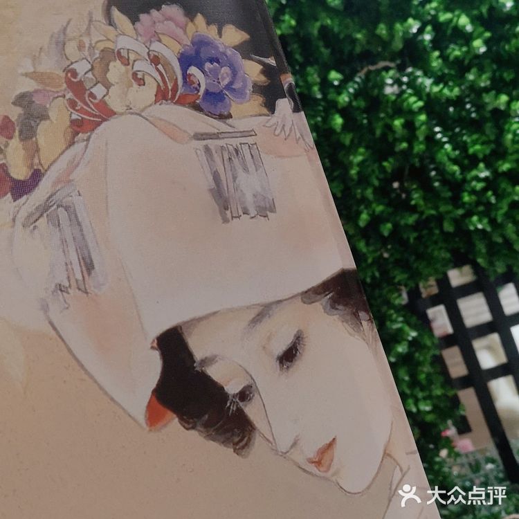 绿色的夏天，你需要一个清新显白的美甲[加油]