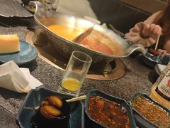 -湊湊火锅·茶憩(打浦桥日月光店)