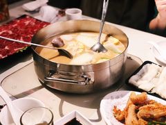 -肥仔文澳门猪骨煲(南京西路店)