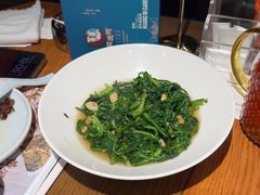 -黄泥岗·地道湖北菜(奥特莱斯店)