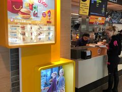 -麦当劳(东方时代广场分店)