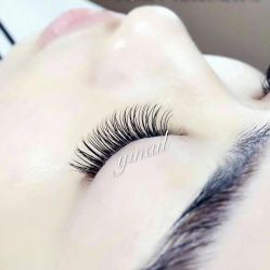 -逸日式美甲美睫工作室