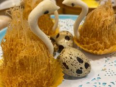 金牌天鹅酥-稻香酒家(长宁KING88广场店)