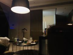 -上海滴水湖皇冠假日酒店