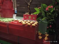 -梅园国际大酒店·自助餐厅(光明港店)