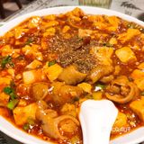 无法描述的味道。麻婆豆腐加肥肠还不错