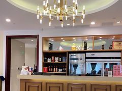 -老人和饭店(淮海中路店)