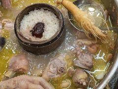 -朴小妹人参鸡汤火锅(长白山万达店)