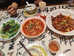 -南昌大饭店·非遗南昌菜(万寿宫店)