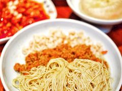 -裕兴记•蟹黄面馆(人民广场店)