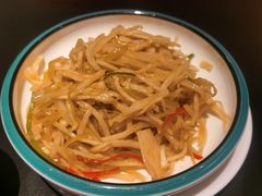 -羽鸽集·乳鸽专门店·地道顺德菜(岭南站店)