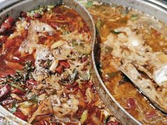 -集草轩·重庆麻辣烤鱼(西湖道店)