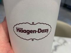 夏威夷果仁拿铁咖啡-哈根达斯(SM店)