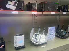 -ROG玩家国度(美罗城店)