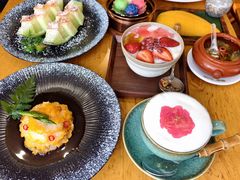 -桥香园过桥米线(国贸店)