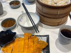 -馋三尺蟹粉小笼(人民广场店)