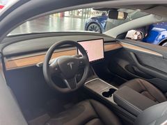 -TESLA 特斯拉(北京南四环中路特斯拉中心)