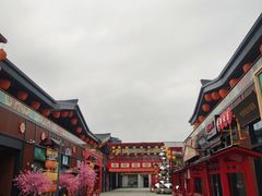 -绳金塔