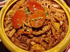 -多嘴超级肉蟹煲(杉杉国潮主题店)