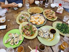 炭烧蒜蓉生蚝-贞姨美食·老字号海鲜大排档