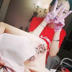 -SNOW TATTOO STUDIO