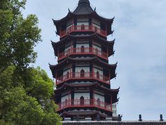 -绳金塔