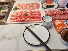 -大熊猫毛肚火锅(烟台万象汇店)