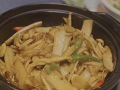 一品杂菌煲-胡桃里音乐酒馆(东区店)