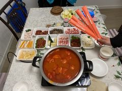-海底捞火锅鲜切牛肉主题店(长寿路店)