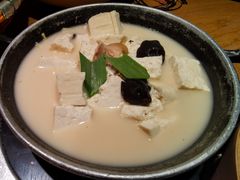 -吃饭皇帝大土家民族菜(正大广场店)